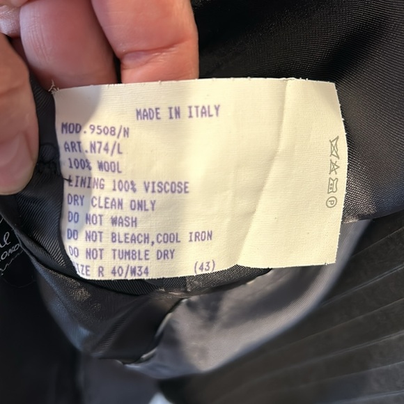 100% Wool Paul Smith Suit - Picture 7 of 7